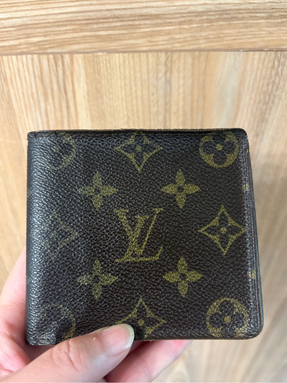 Authentic Louis Vuitton Monogram Canvas Bifold Wallet